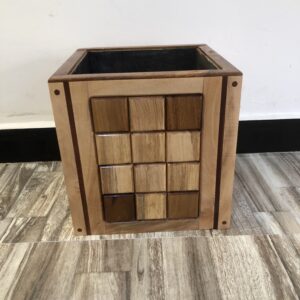 Planter box / የአበባ መትከያ